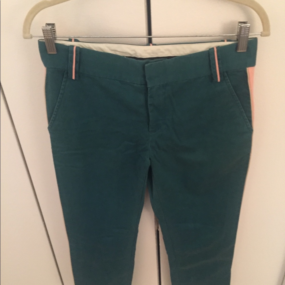 Marc Jacobs cropped pants.